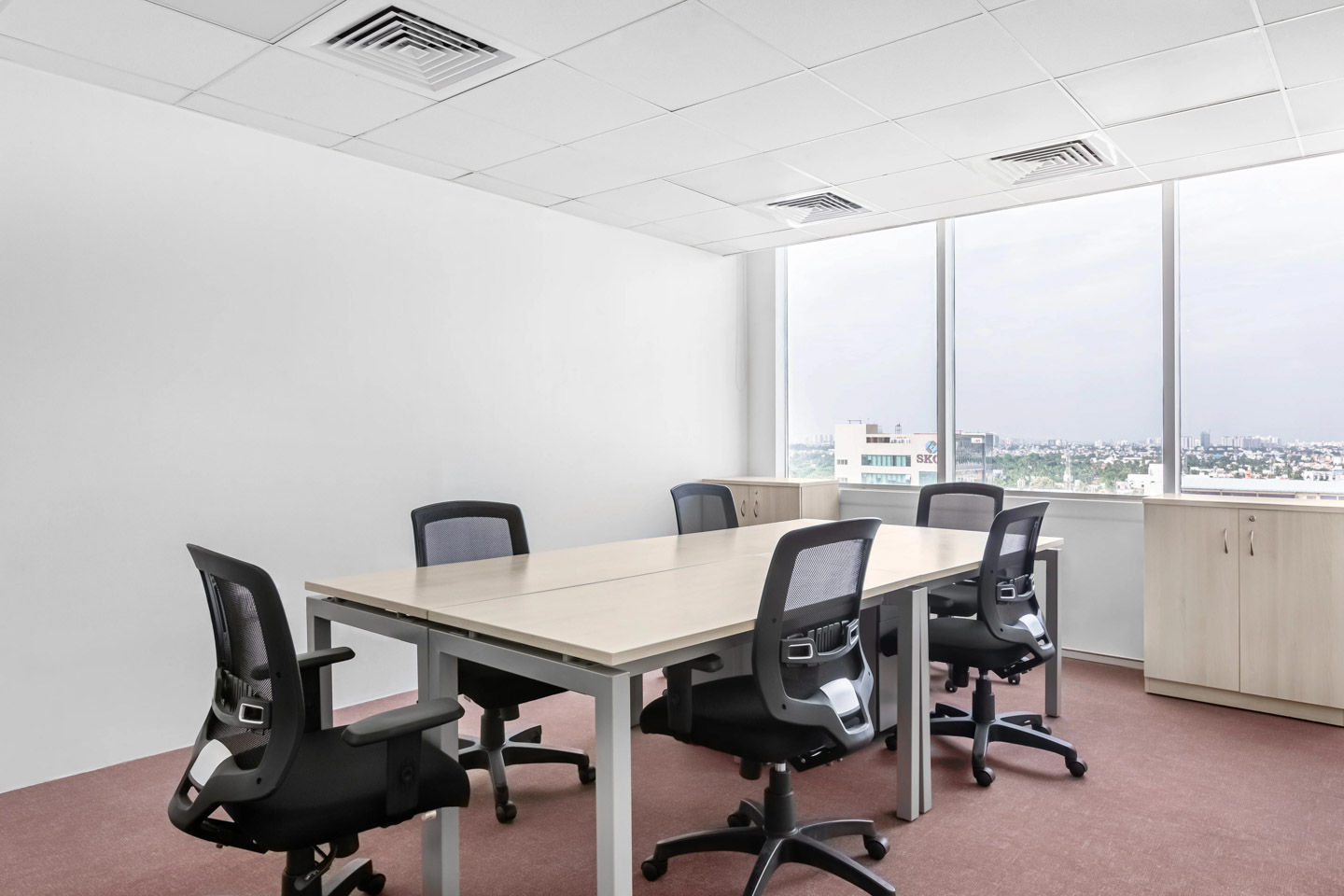 Regus full photo 2