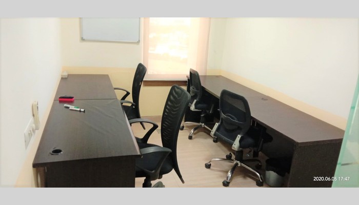 Re Office full photo 6