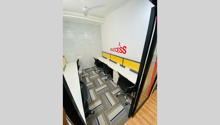 Business Foster full photo 5
