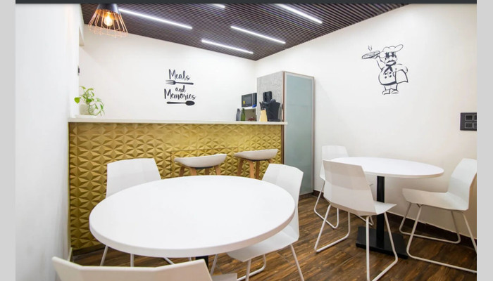 Adicent Spaces full photo 6