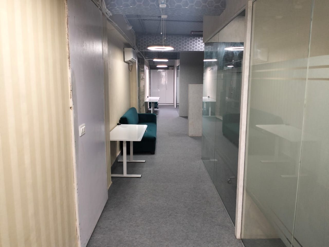 Vistara Co Work Space full photo 6