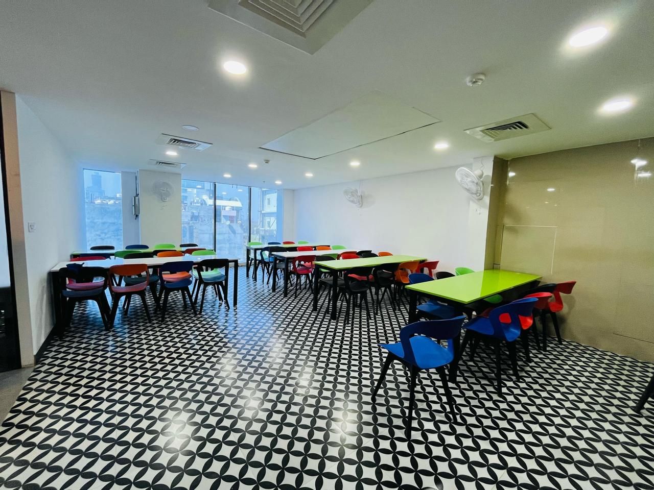 Supremework Coworking full photo 7