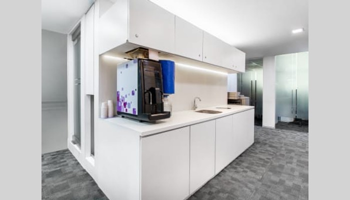 Regus full photo 5