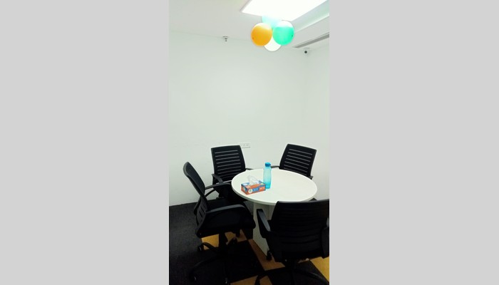 Work Square full photo 7