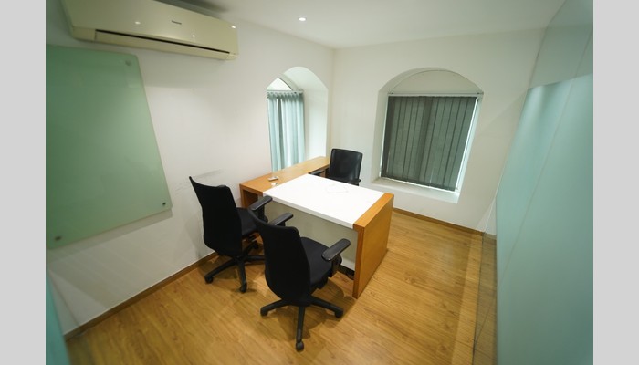 Re Office full photo 2