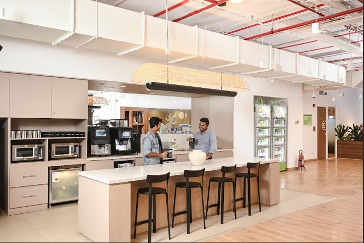 WeWork Olympia Cyberspace full photo 8