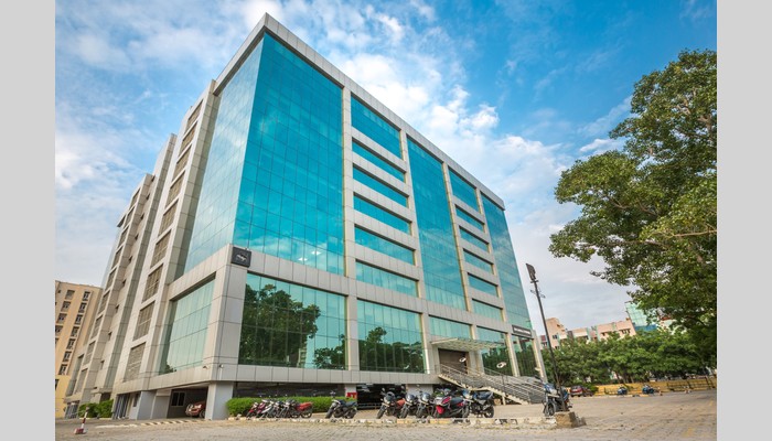 Regus full photo 3