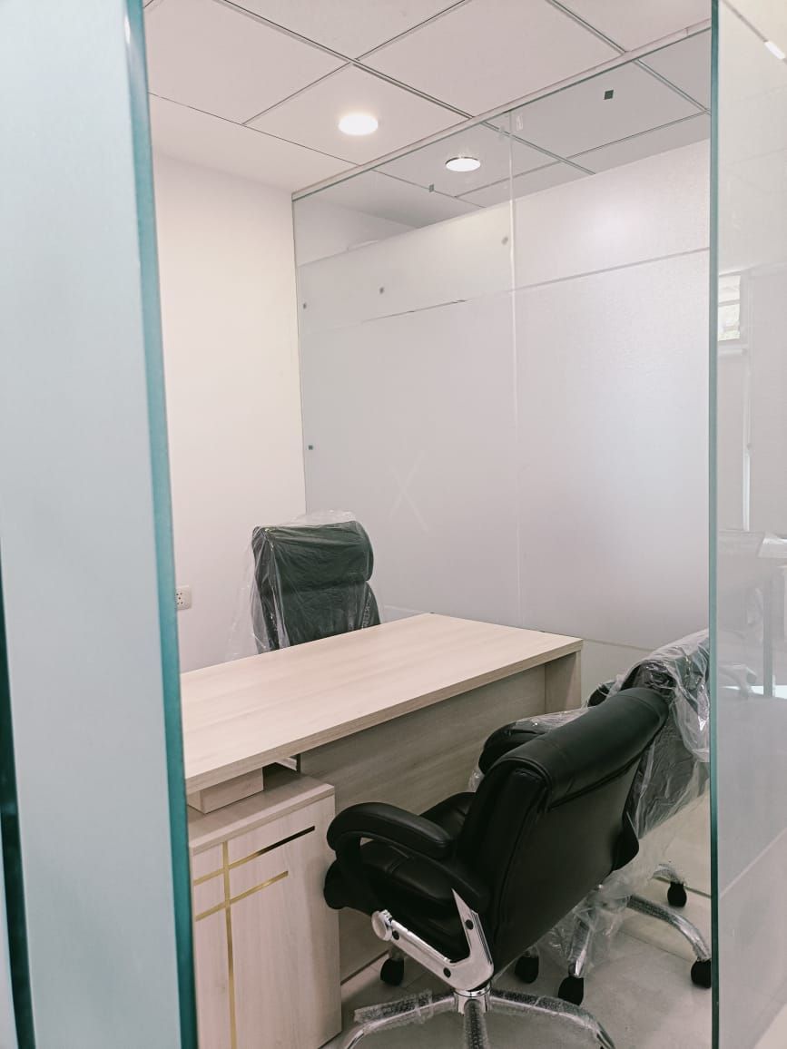 Get Set Office full photo 5