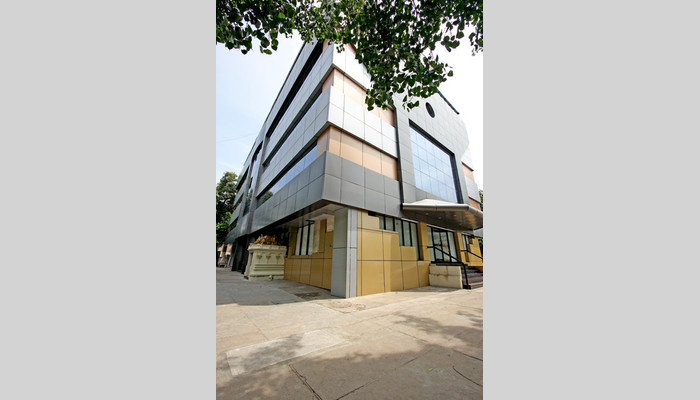 DBS Workspace full photo 6