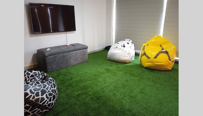 Workaholics Spaces Pvt. Ltd. full photo 3