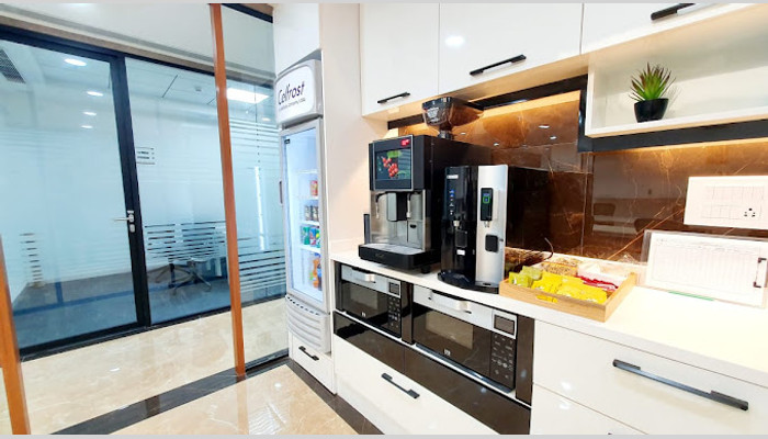 MooZ Offices full photo 3