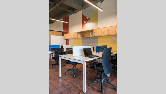 Work Hive full photo 7