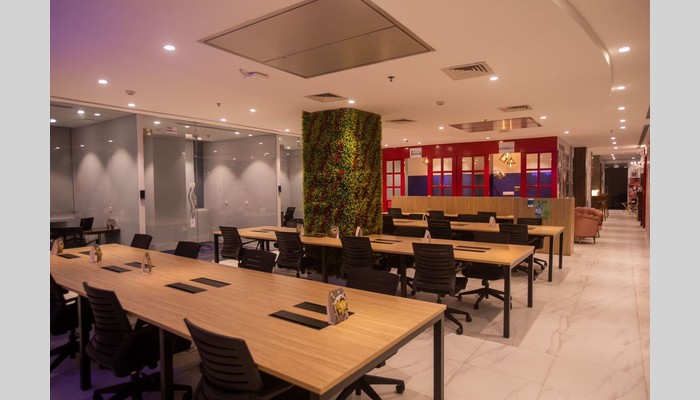 Desker Coworking full photo 2
