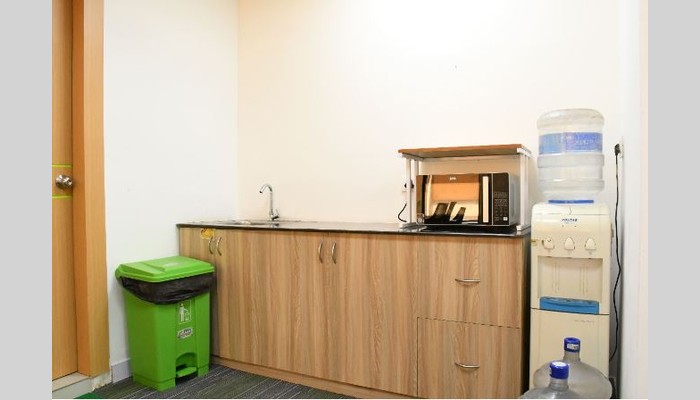 Headway Coworking full photo 4