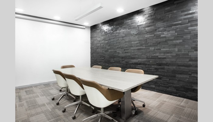 Regus full photo 4