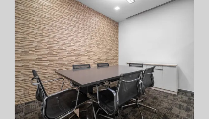 Regus full photo 7