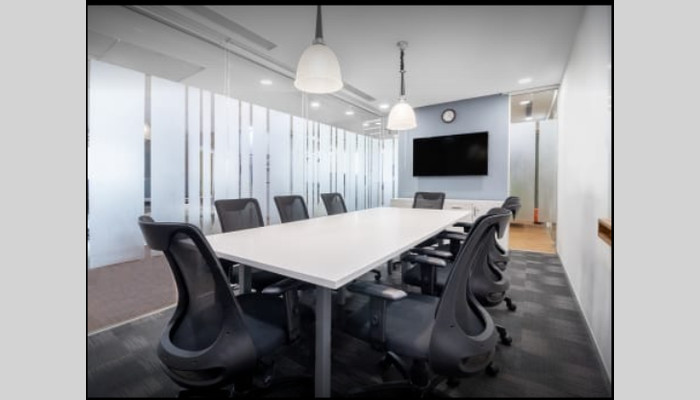 Regus full photo 8