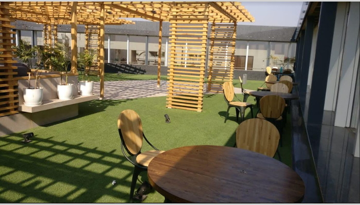 Vatika Business Centre full photo 3