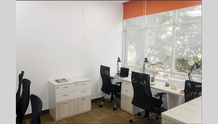 Re Office full photo 8