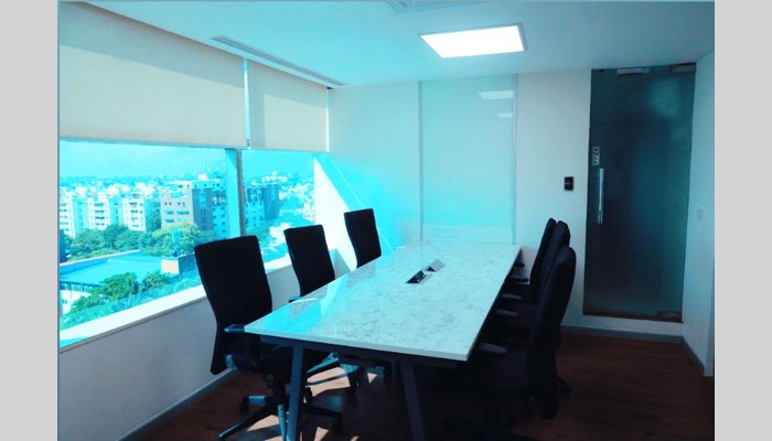 LAKSIS business zone full photo 4