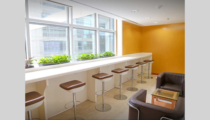 Regus full photo 6