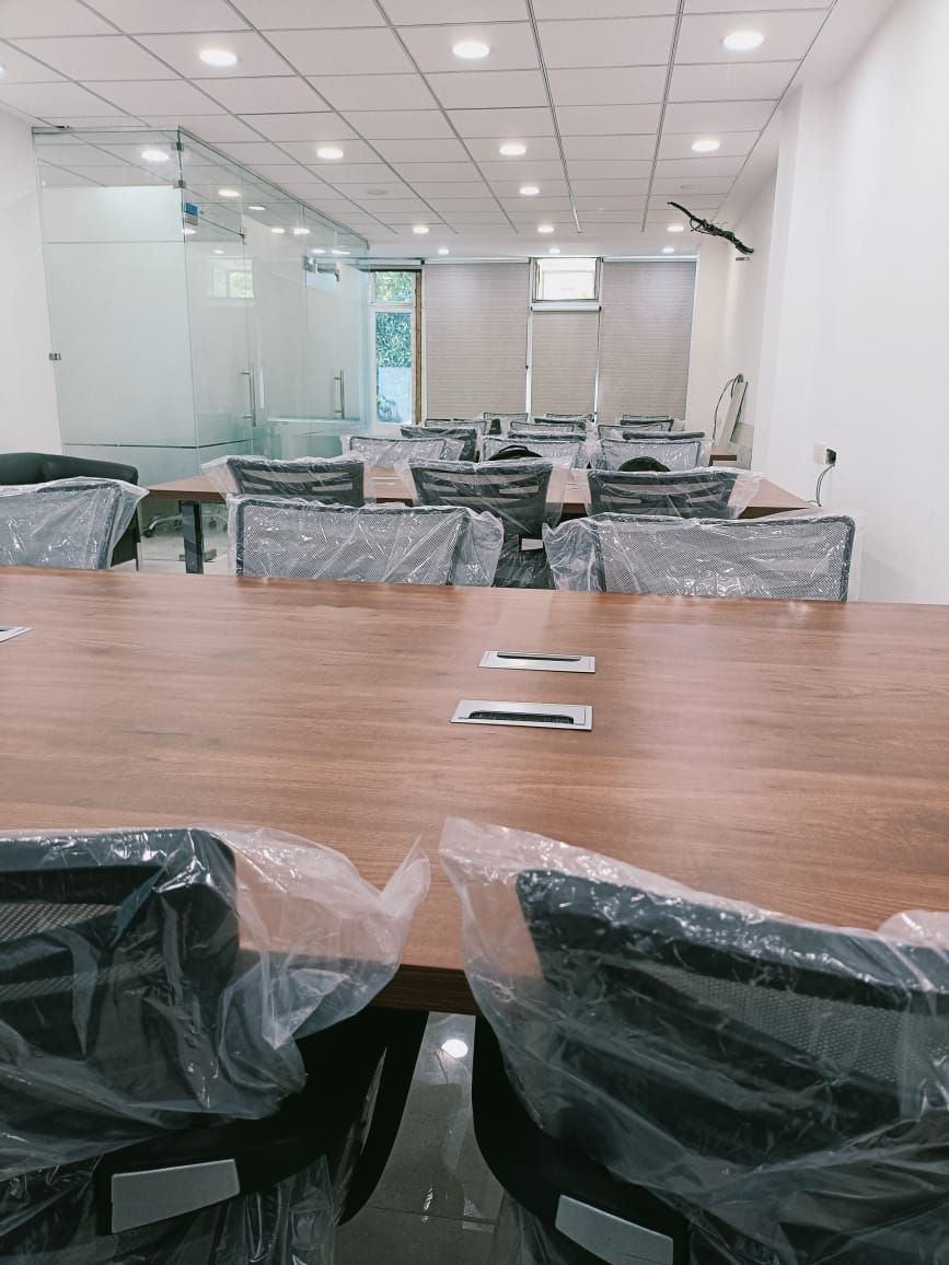 Get Set Office full photo 8