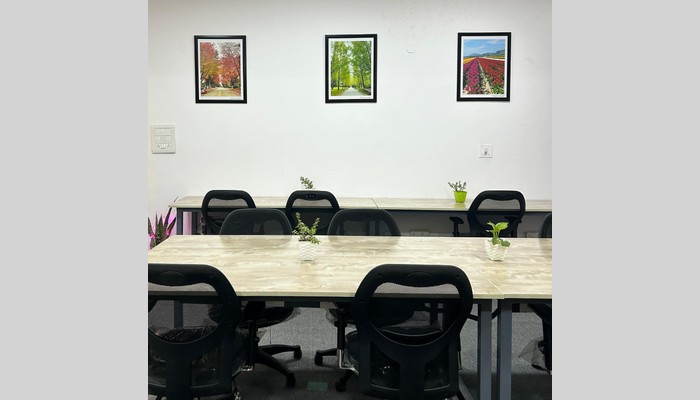 Purple Coworking full photo 6