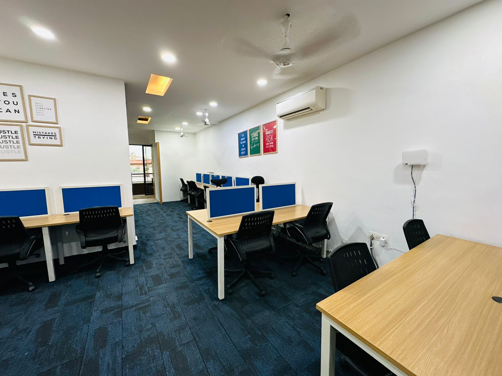 Launchdesks full photo 7