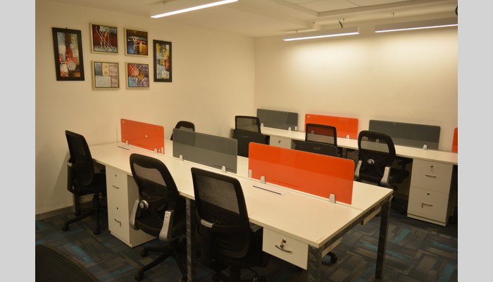 The Nice Office full photo 2