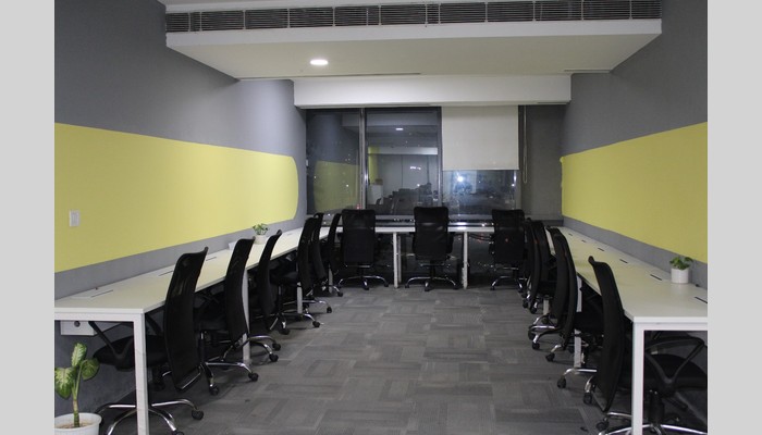 The Work Lounge full photo 5