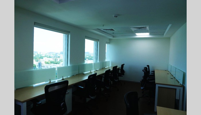 LAKSIS business zone full photo 6