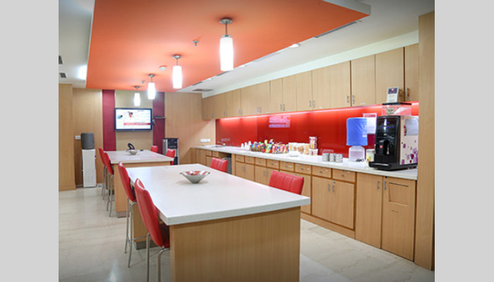 Regus full photo 5