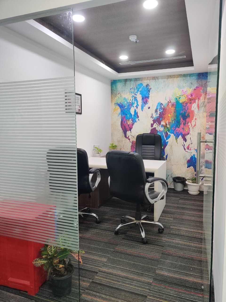 Get Set Office full photo 8