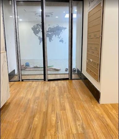 Falcon Spaces full photo 6