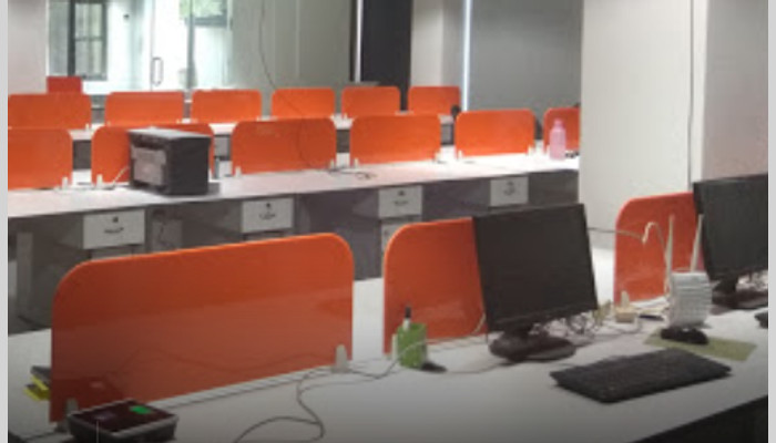 Re Office full photo 6