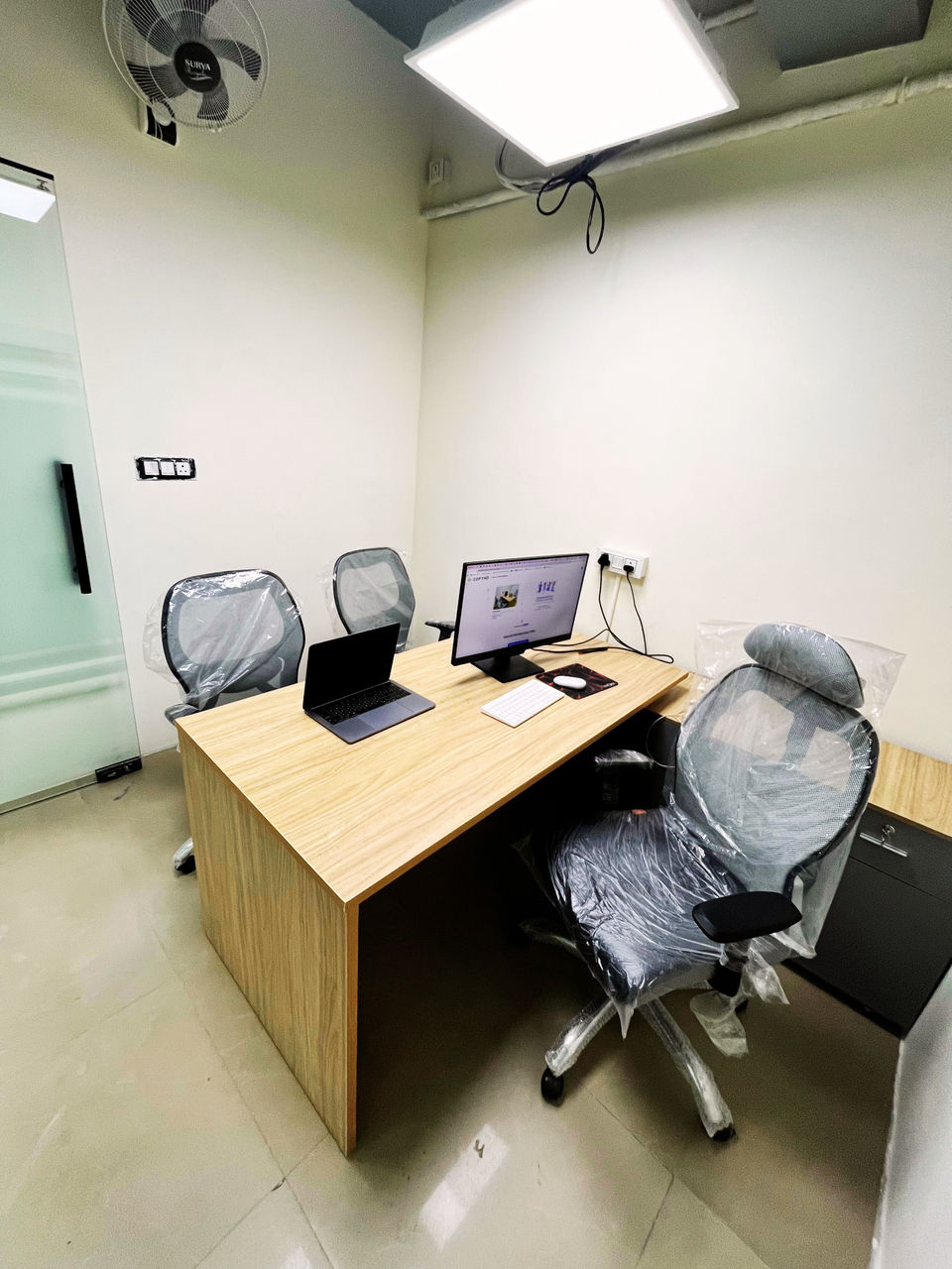 Hoblix Coworking Space full photo 9
