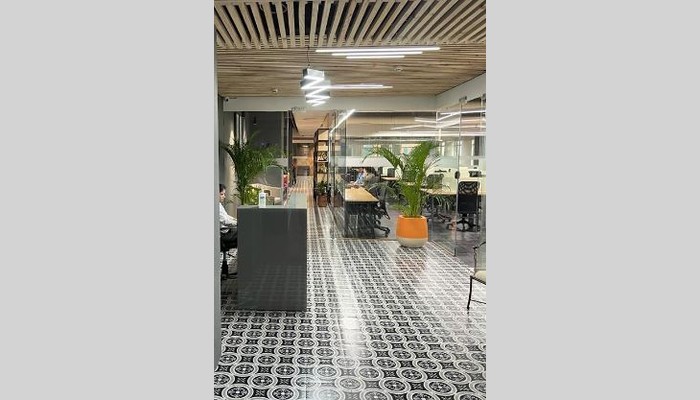 WorkZon full photo 3