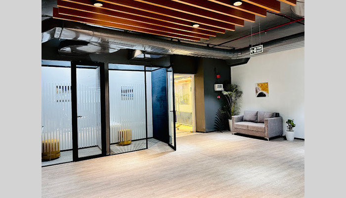 MooZ Offices full photo 3