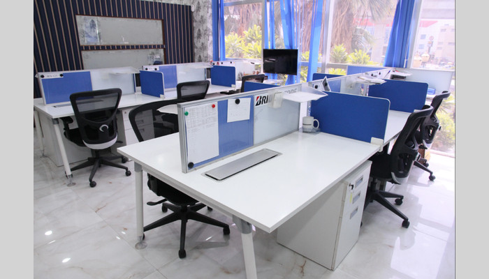 StartUp offices full photo 2
