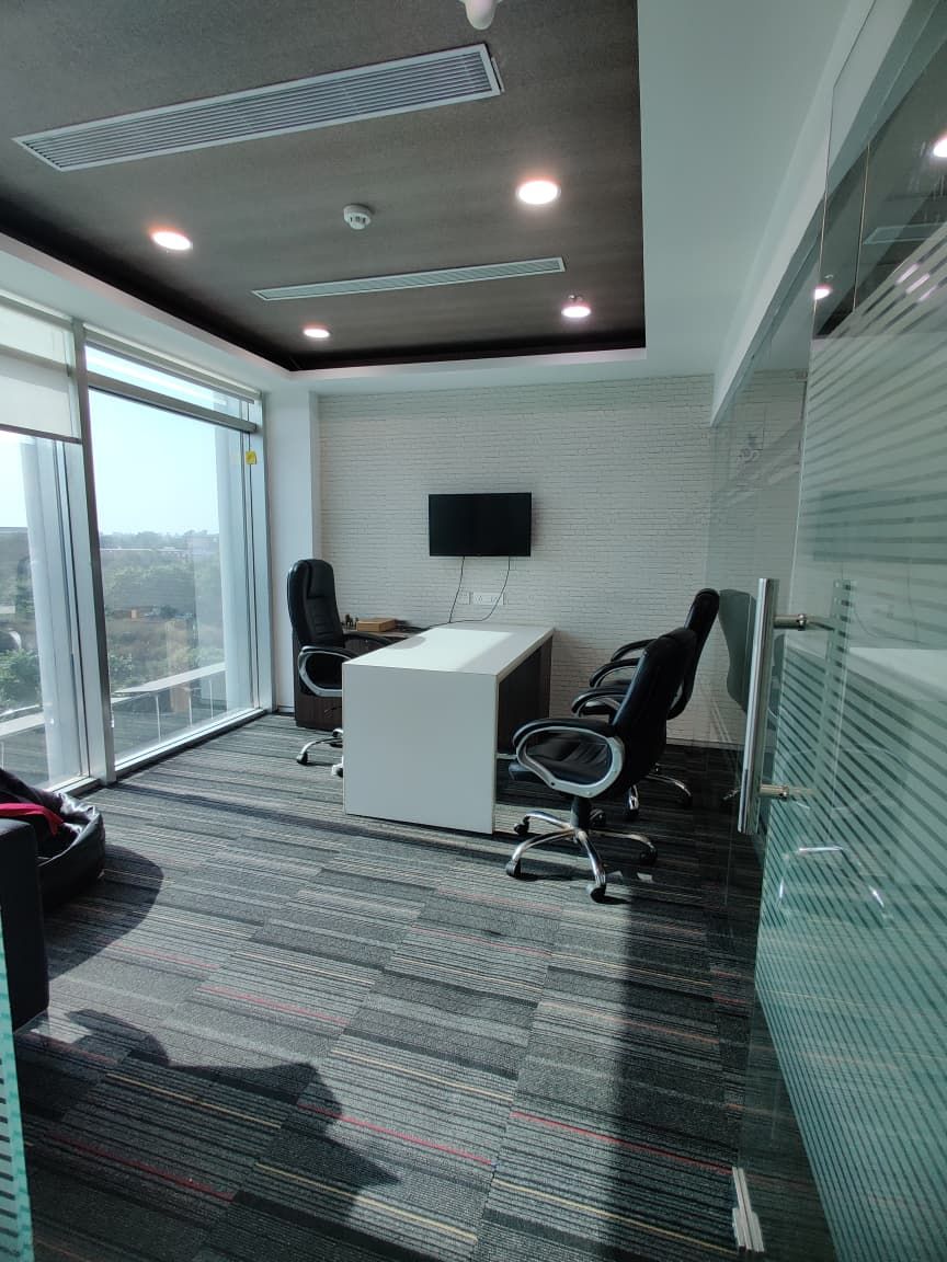 Get Set Office full photo 5