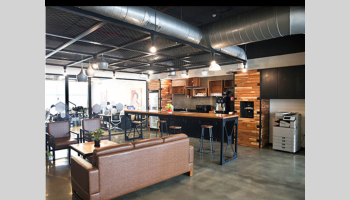 Regus full photo 6