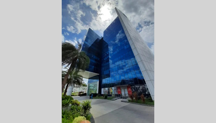 Executive Centre full photo 3