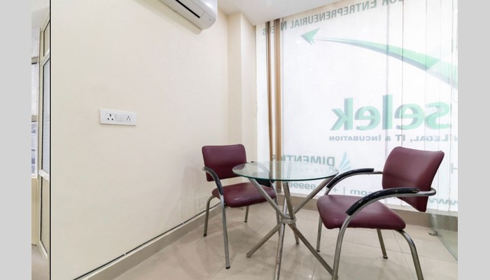 Vselek Co-working full photo 3