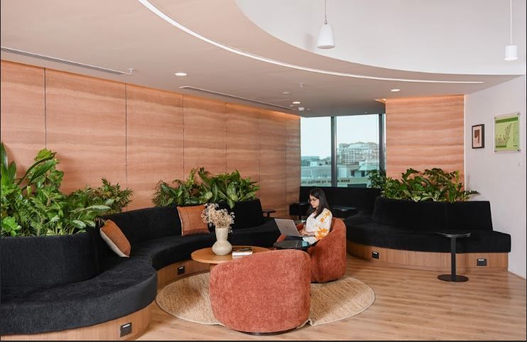 WeWork Olympia Cyberspace full photo 7