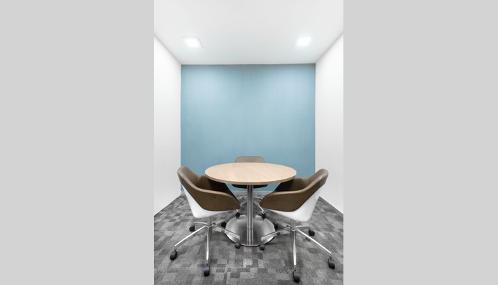 Regus full photo 5
